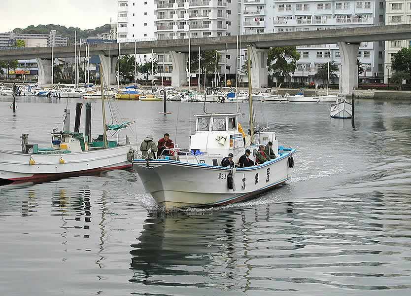 �l�������悹�đD�͏o��